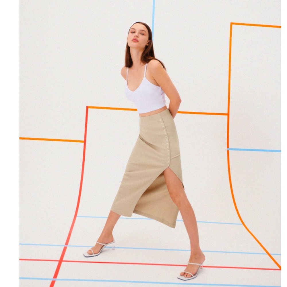 Zara Cream buttoned detail side Slit Midi skirt